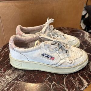 GUC Autry Sneakers (size 38)